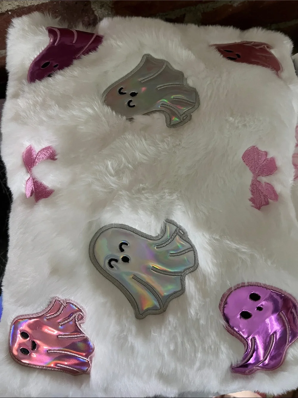 Bella Luxx White Faux Fur Kids Pillow & Throw Set with Pink Accents